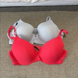 Natori Red and blue Lace Bra